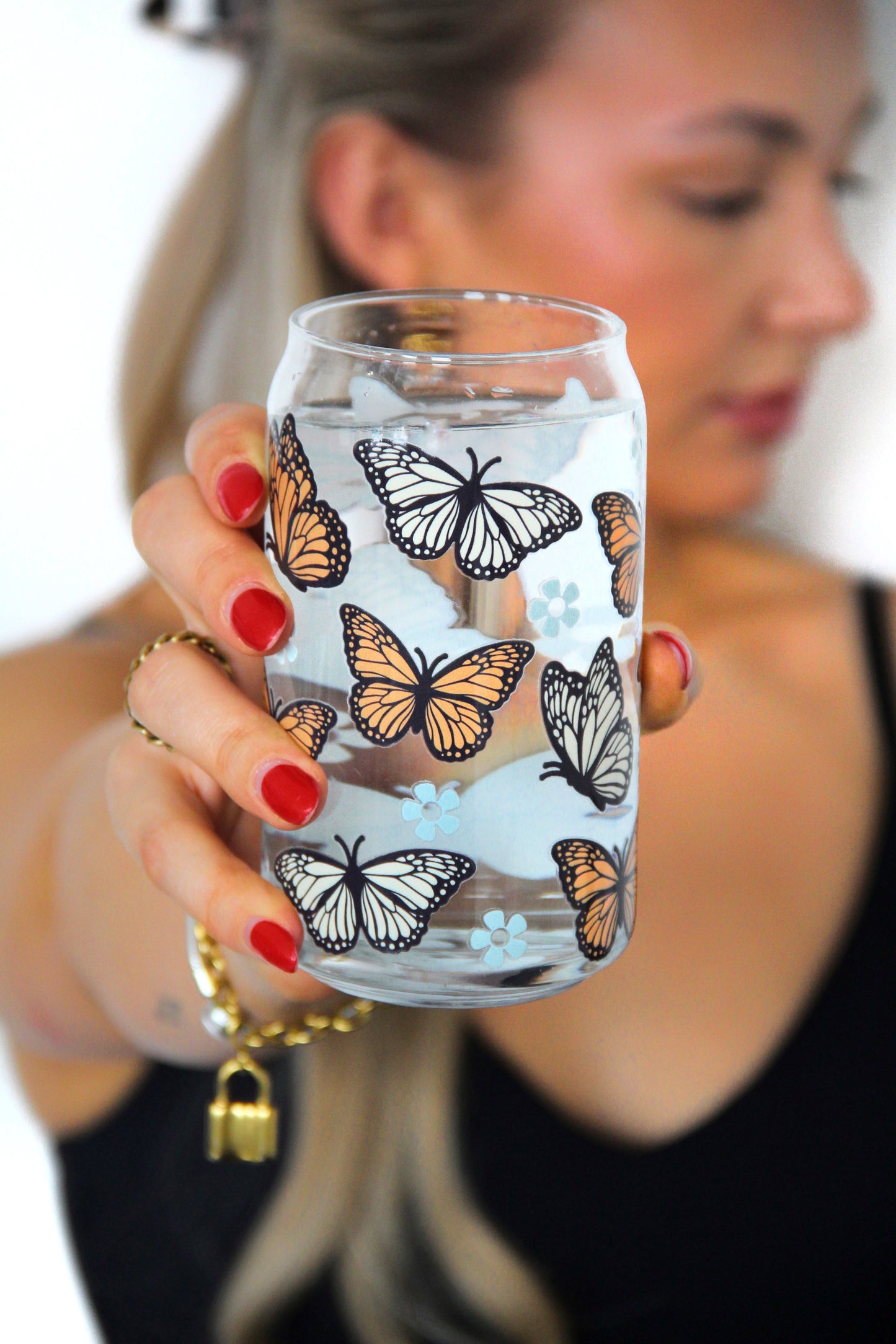 Sklenička - Orange butterfly