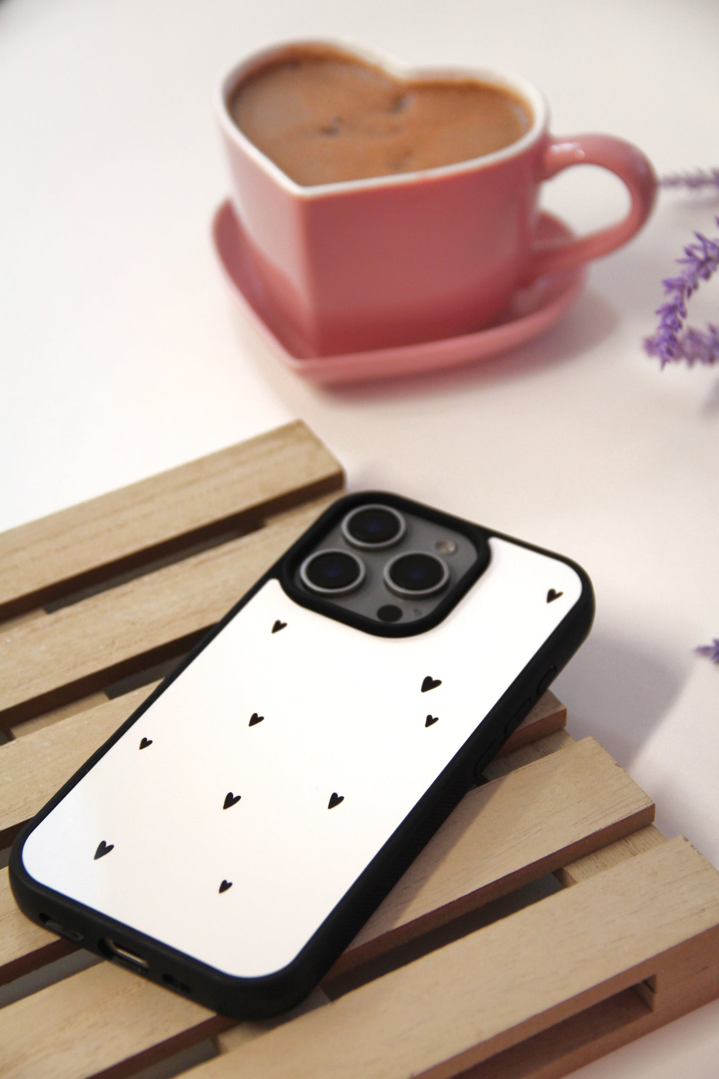 Kryt - Black mimimalist hearts