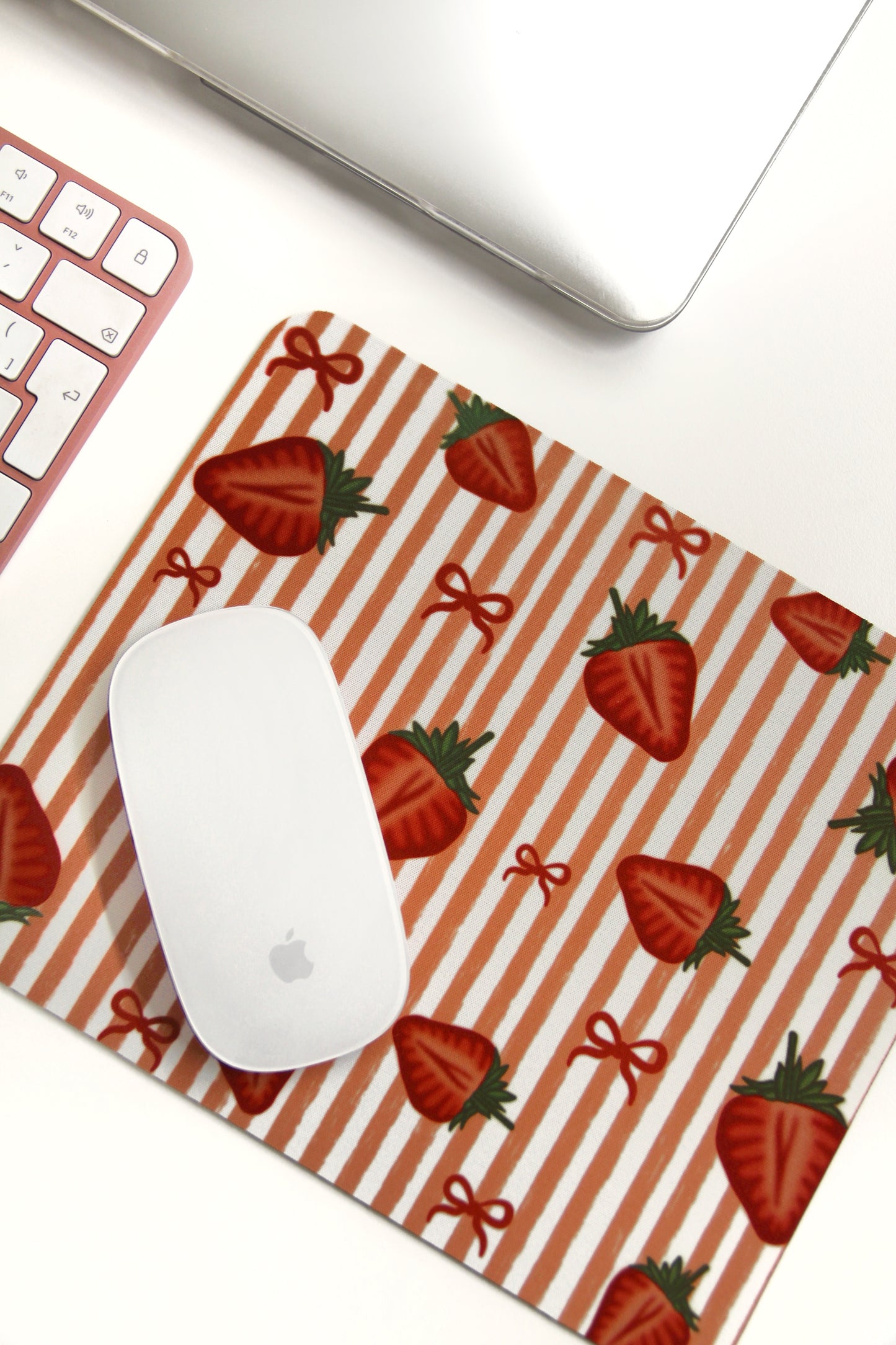 Podložka pod myš - Strawberries Red