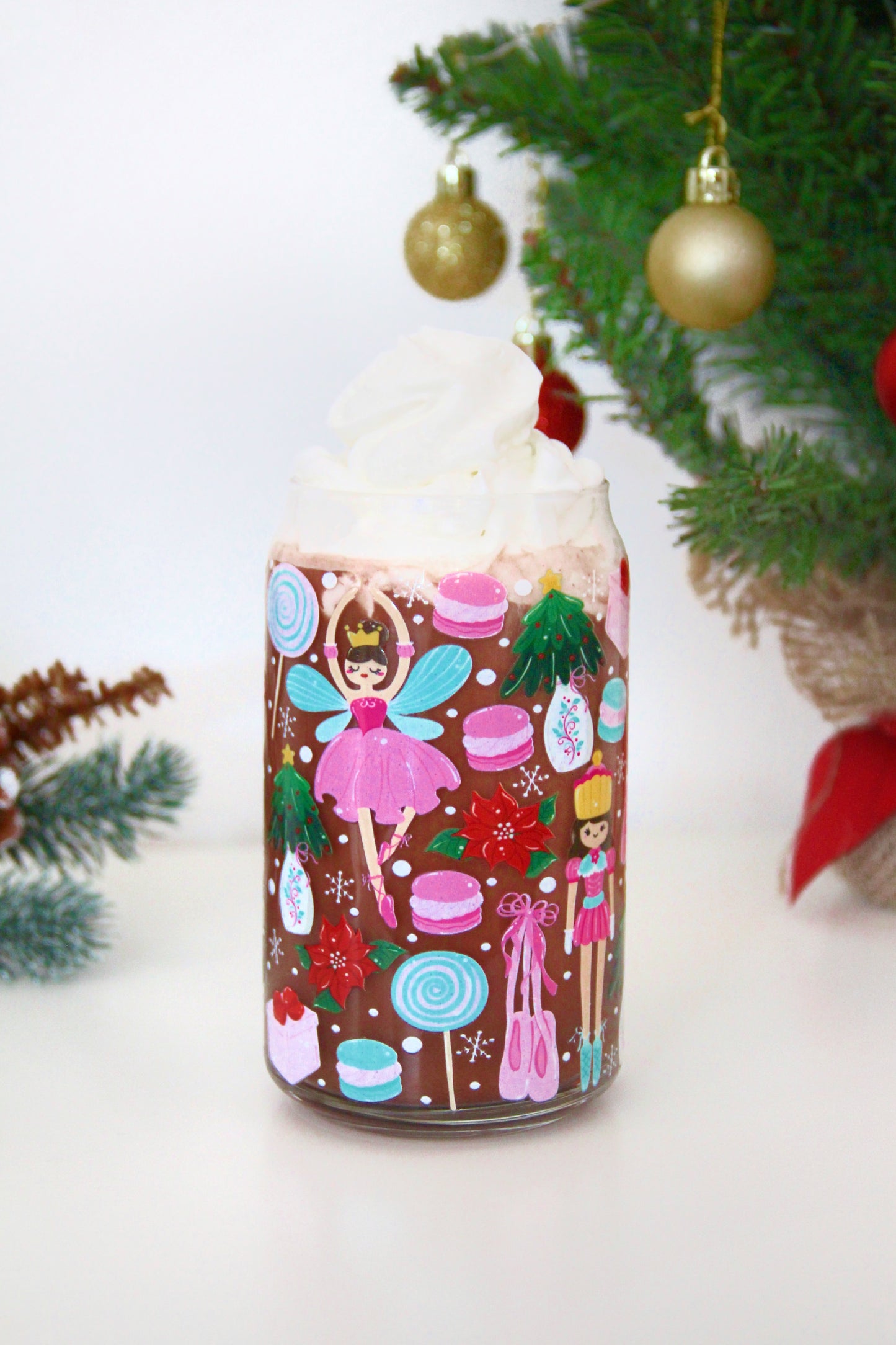 Sklenička - Christmas dancers